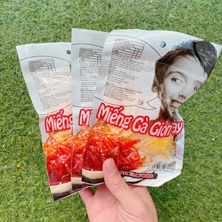 Gói snack miếng gà giòn cay