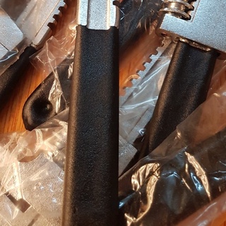KÌM VẶN TÉC NƯỚC 7,5 CM VÀ 9,5 CM