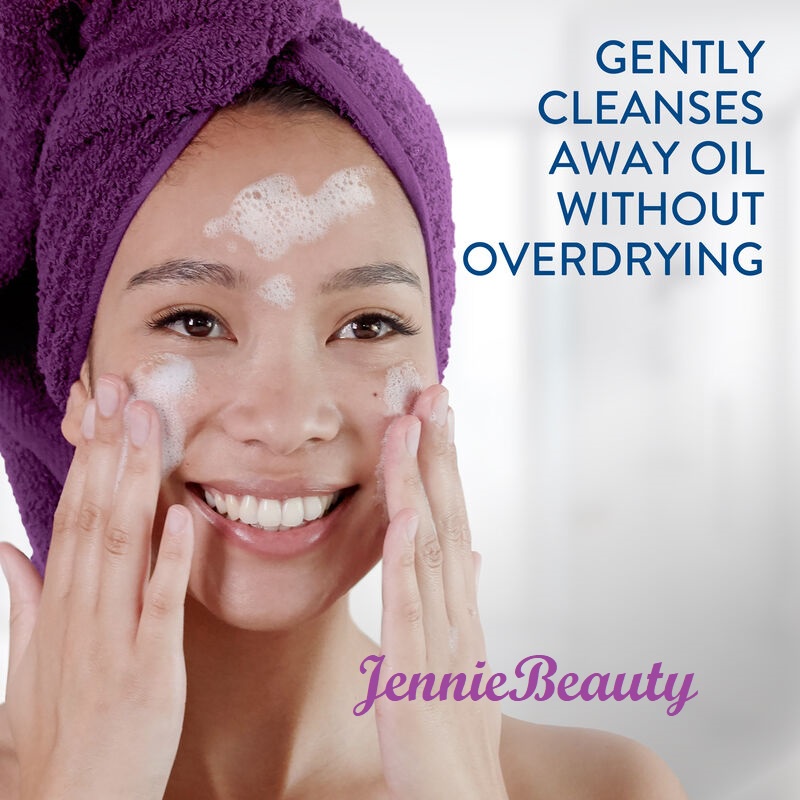 Sữa rửa mặt cho da dầu Cetaphil PRO Oily Skin/ Derma Control Oil Removing Foam Wash