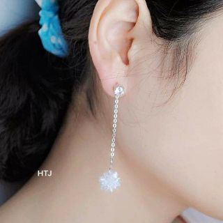Bông tai hoa tuyết bạc