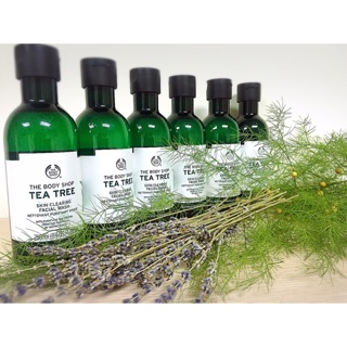 Sữa rửa mặt The Body Shop Tea Tree dạng gel