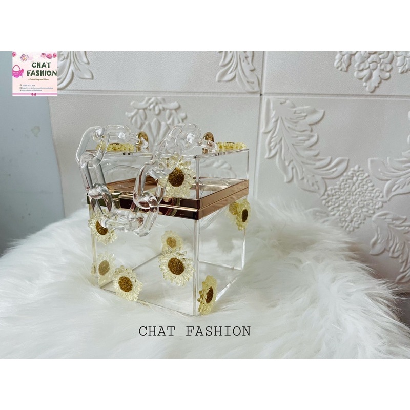 Túi Dạ Tiệc Cá Tính Nhựa Trong Suốt Họa Tiết Hoa Cúc