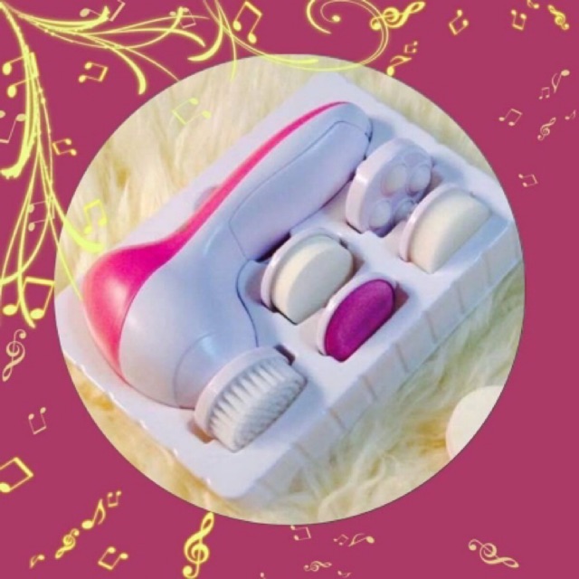 MÁY MASSAGE MẶT 5 IN 1- BEAUTY CARE MASSERGER AE 8782