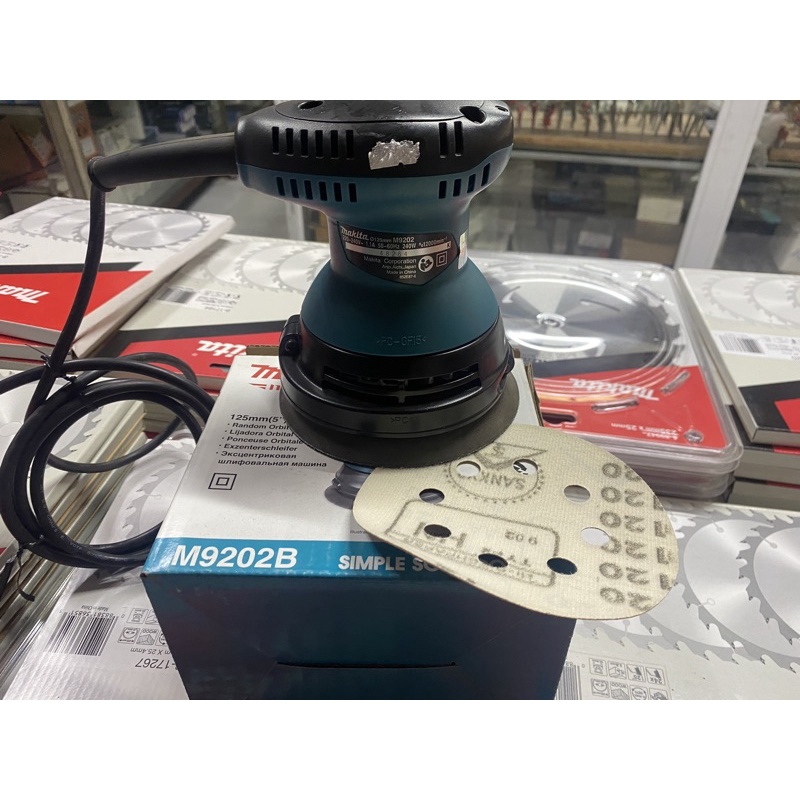 Máy chà nhám Maktec M9202B [Chính Hãng]