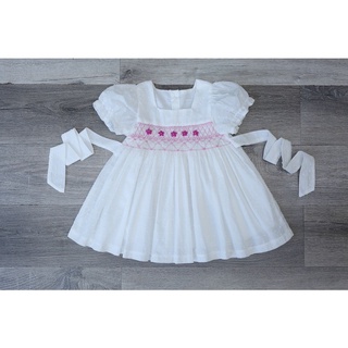 ĐẦM SMOCK CỔ VUÔNG TRẮNG