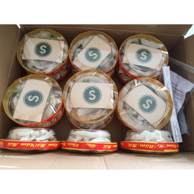 Mứt Dừa Sáp Lá Dứa 250g