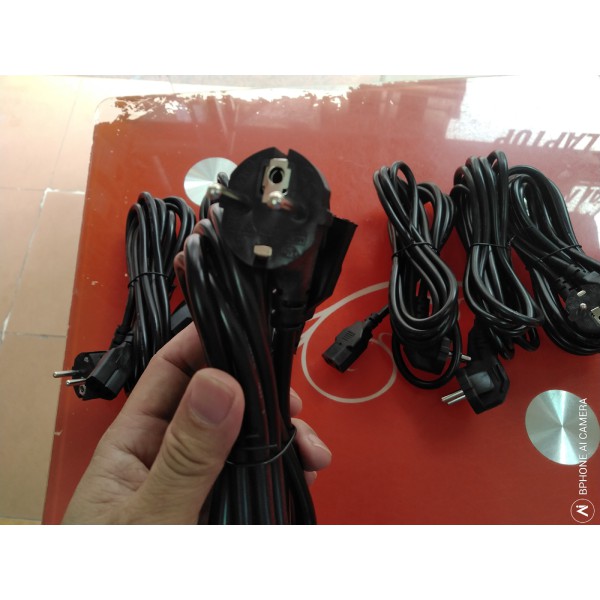 Dây nguồn 2 chân dài 3m lõi đồng 3x1mm có tiếp mát