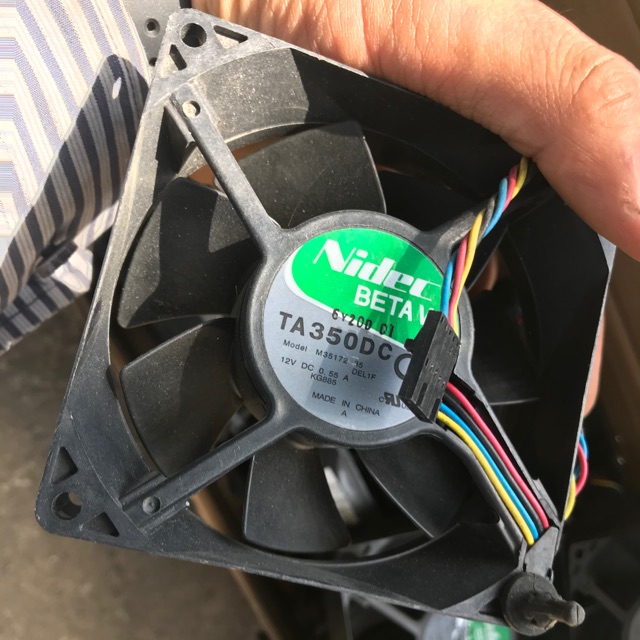 Quạt nidec,delta 12v 0.55A, 1.0A vuông 9cm mạnh mẻ ít ồn