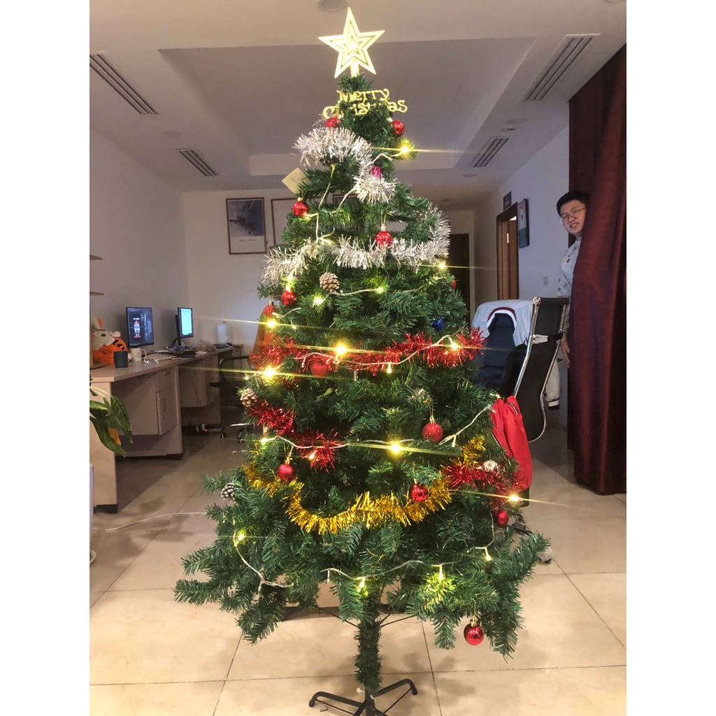 Cây thông Noel 180cm tán lá siêu dày loại 650 đầu cành+ Bộ phụ kiện trang trí cao cấp- C180