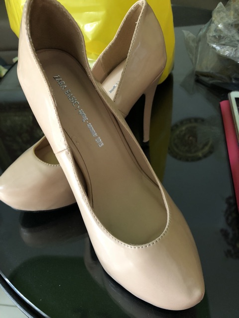 Sale giày Zara Basic màu Nude + đầm