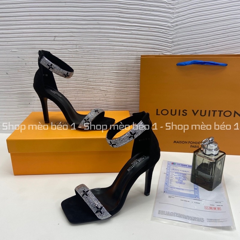 Sandal vs quai đá ngang gót nhọn khoá sau fullbox