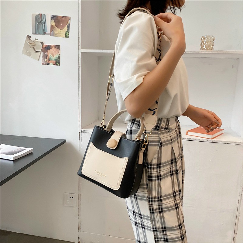 Túi Thời Trang Nữ Khóa Dải Siêu Hot TN355