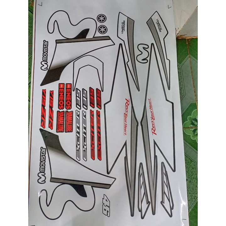 Tem rời ex 135 movitas trắng xe đen