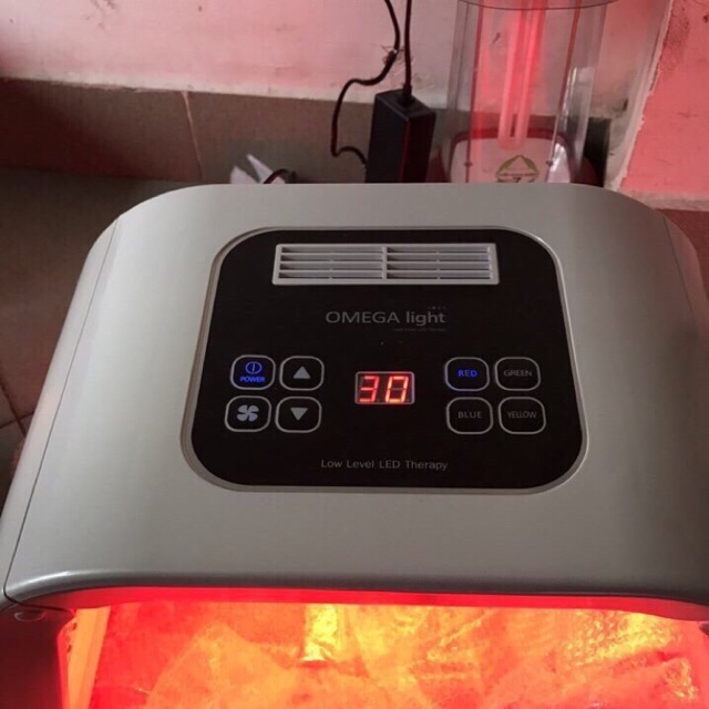 Vòm ánh sáng sinh học omega