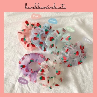 Scrunchies vải voan họa tiết dâu tây