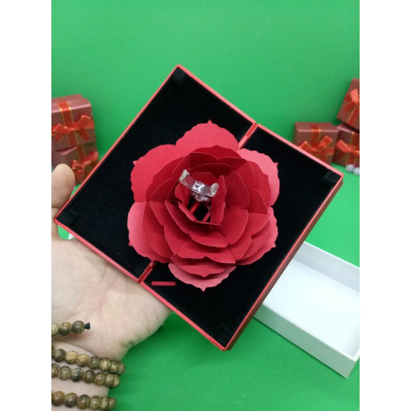 Hộp hoa hồng đựng nhẫn lễ 14/2- 8/3- 20/10 | BigBuy360 - bigbuy360.vn