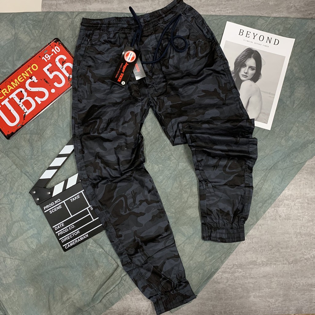 Quần jogger kaki nữ cá tính trẻ trung | BigBuy360 - bigbuy360.vn