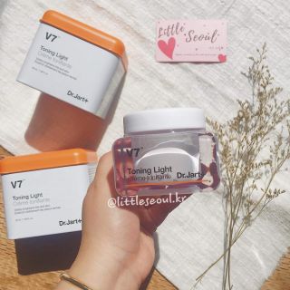 Kem V7 Toning Light mới toanh phiên bản 2O19