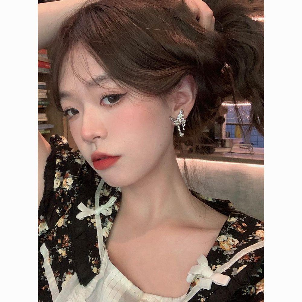 (MớI) Bông Tai HìNh BướM ĐíNh NgọC Trai Giả Xinh