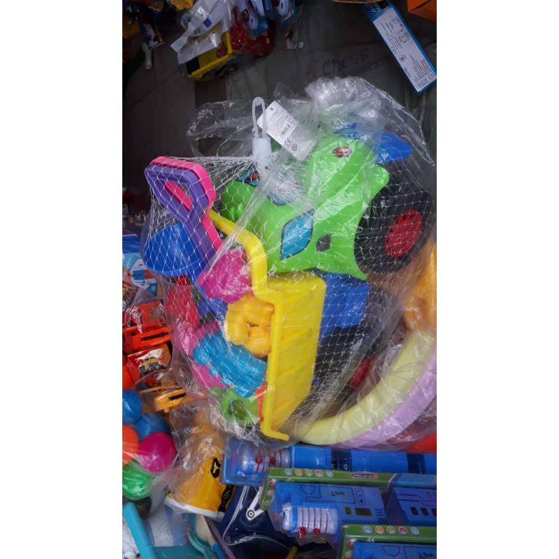 Xe ben đi biển đại