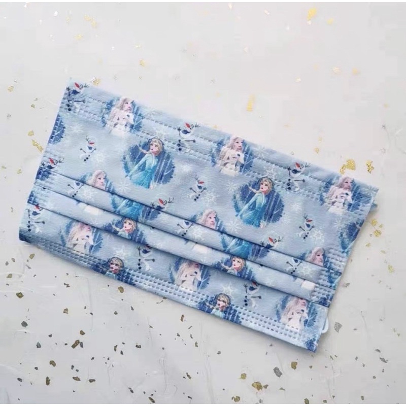 HỘP 50 CÁI Khẩu trang công chúa Elsa, Kitty, thỏ stella Lou cho bé gái