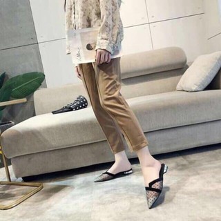 Dép Sục Lưới Chấm Bi hàng QC còn 35( sale 30k)