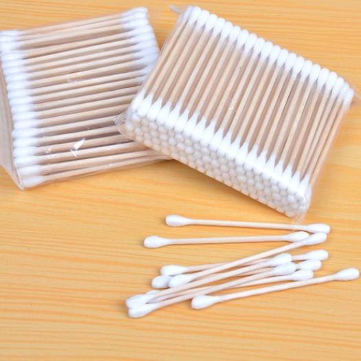 Tăm bông nặn mụn cán gỗ tiệt trùng gói 80 chiếc