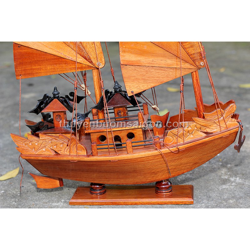 Mô hình thuyền buồm gỗ phong thủy thuyền gỗ trang trí nhà cửa Rồng Hạ Long thân tàu 40cm (gỗ Hương)