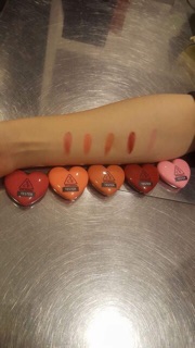 Có sẵn son dưỡng 3ce Heart Pot Lip