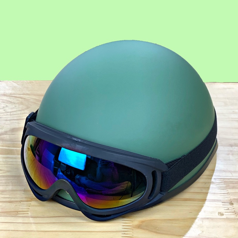 Mũ bảo hiểm 1/2 màu xanh rêu lính kèm kính phi công và kính UV xốp ép - khóa đỏ