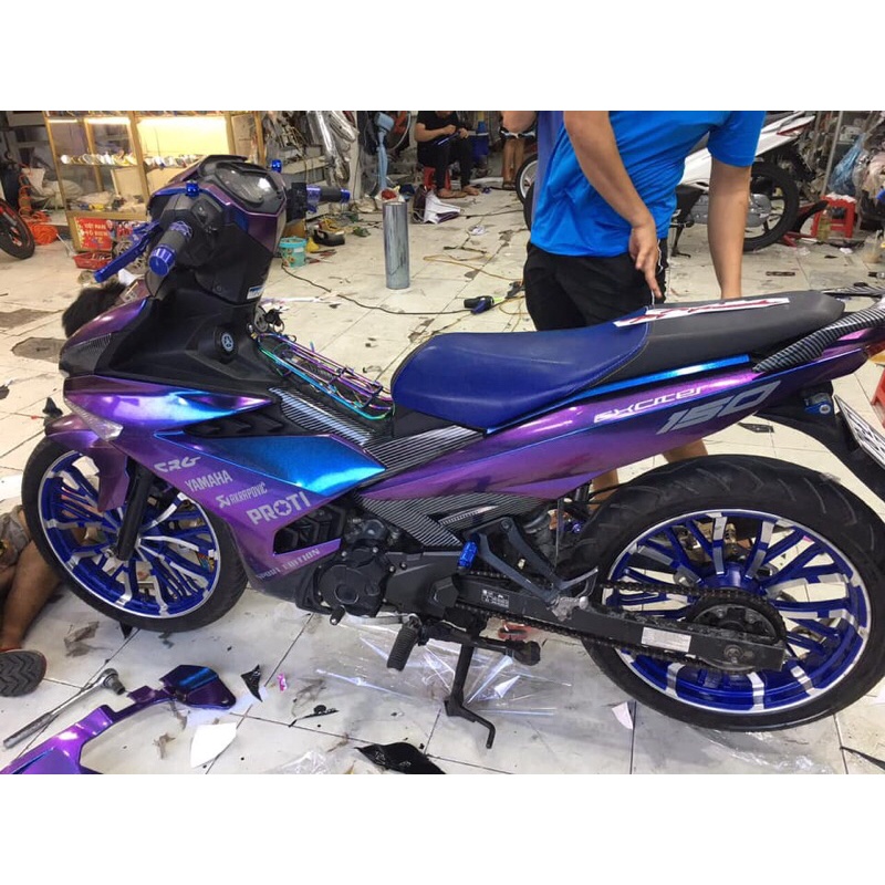 Decal Tím Titan Biến Sắc