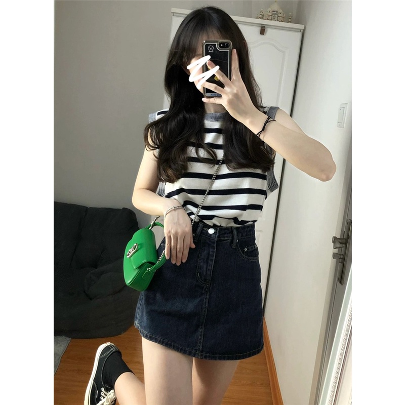 Set Áo Thun Sát Nách Kẻ Sọc Phối Chân Váy Denim Dài Thời Trang Trẻ Trung