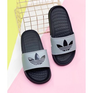 Lê bé trai adidas