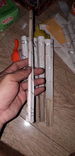 Một chiếc quạt bằng giấy rất đẹp