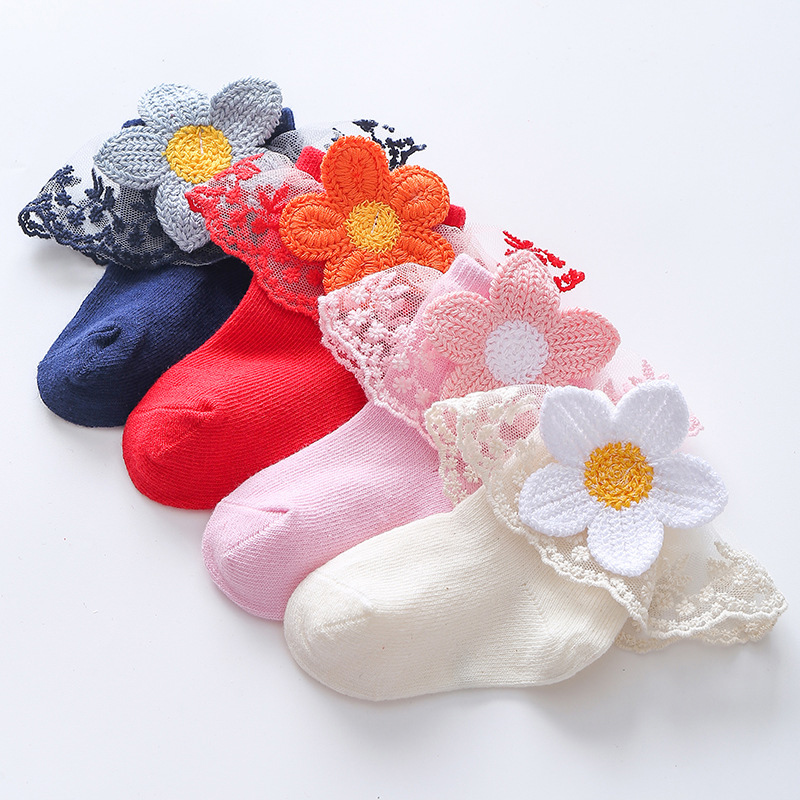Đôi Vớ Cotton Mềm Mại Cho Bé Gái Sơ Sinh Từ 0-6 Tháng Tuổi