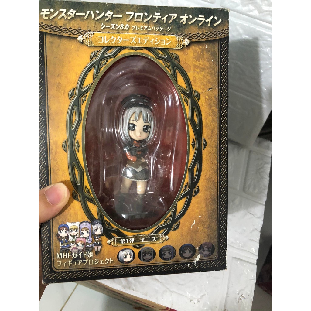 Mô hình anime  monster hunter frontier cô gái hướng dẫn