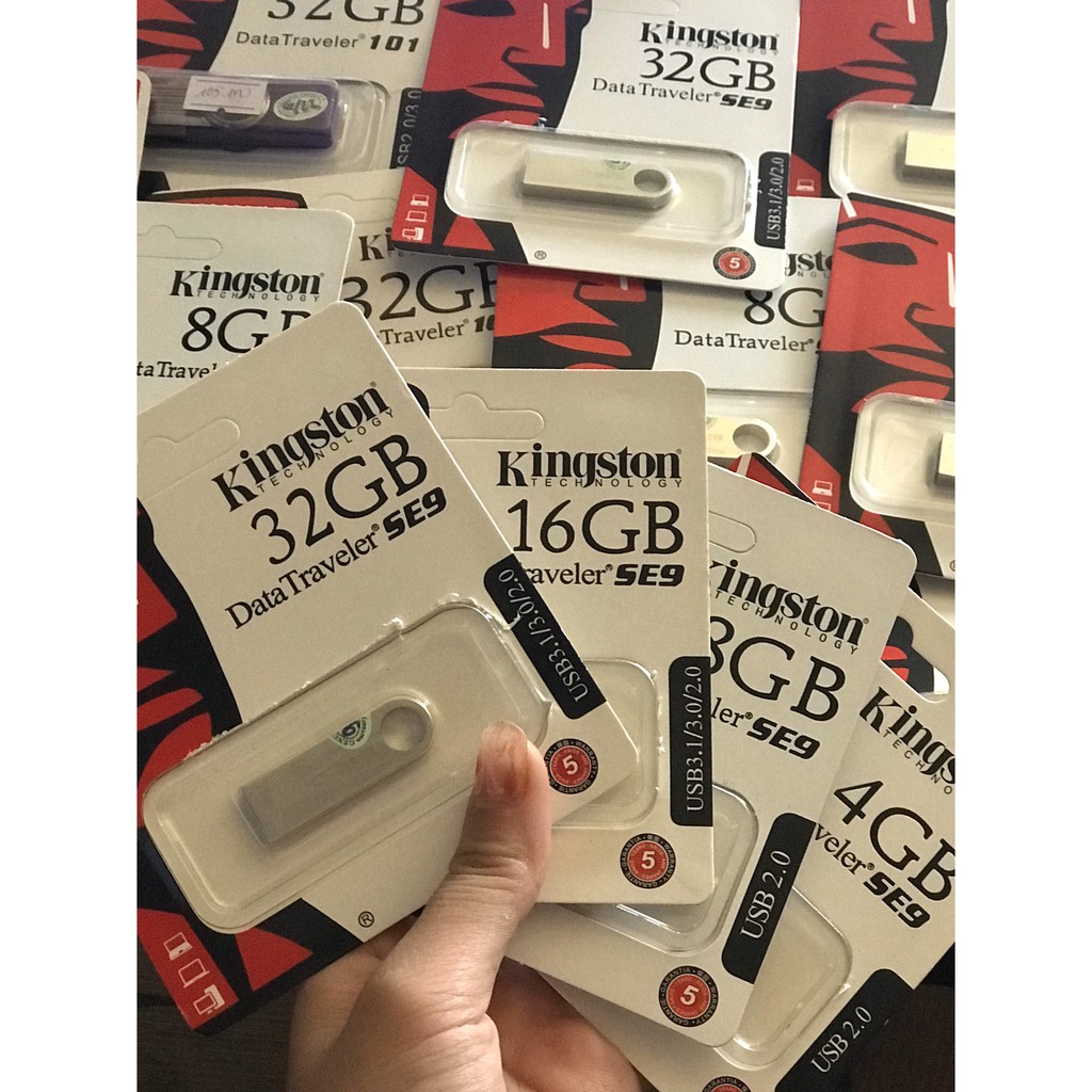 < MỚI VỀ > USB DTSE9 4G-8G-16G-32G - NHỎ,GỌN DỄ MANG THEO DI CHUYỂN,CHỐNG THẤM NƯỚC-BẢO HÀNH 24 THÁNG | BigBuy360 - bigbuy360.vn