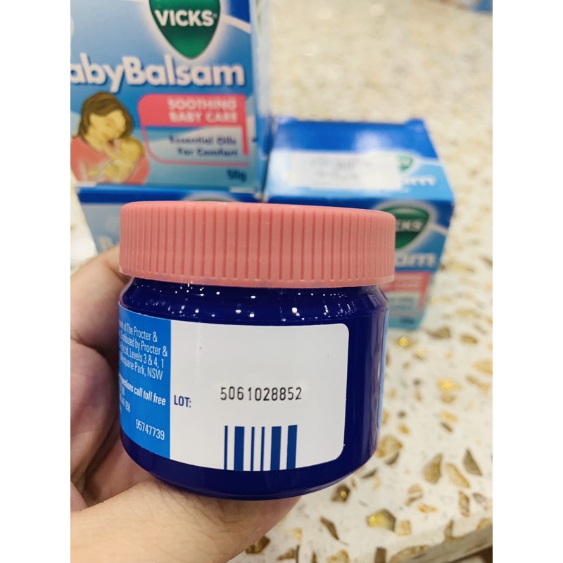 DẦU VICKS BABY BALSAM 50G - GIỮ ẤM NGỰC CHỐNG CẢM, HO, NGẠT MŨI CHO BÉ