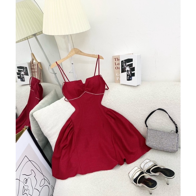 ĐẦM ĐỎ 2S CÚP NGỰC XẺ VIỀN CƯỜm