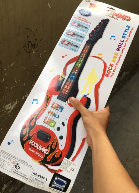 Bộ đồ chơi đàn gita siêu ngầu - ROCKBAND