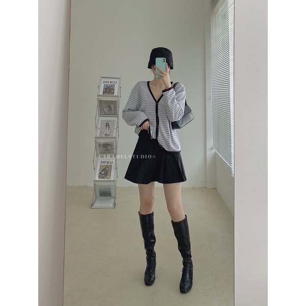 Áo cardigan sọc, viền đen