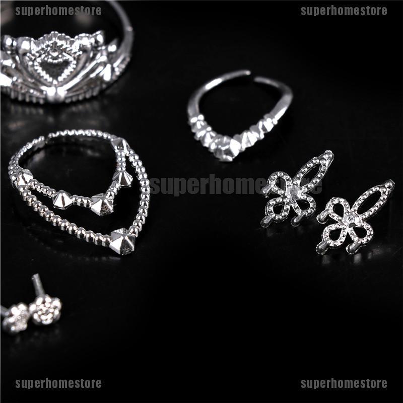 Set 10 vương miện nhựa màu bạc dùng trang trí búp bê kích thước 11"