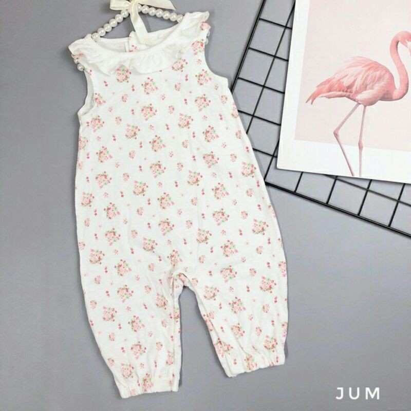 Sale body đùi bé gái dưới 6kg