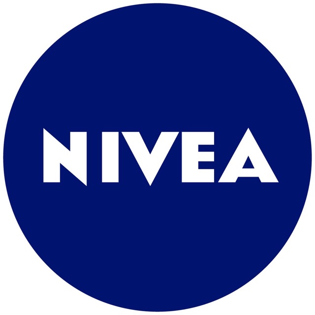 NƯỚC HOA HỒNG DƯỠNG TRẮNG DA NIVEA 200ML