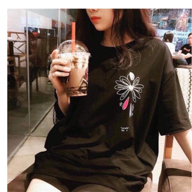 Áo Thun Nam Nữ Unisex Form Thụng Dáng Rộng Hoa Trước Ngực