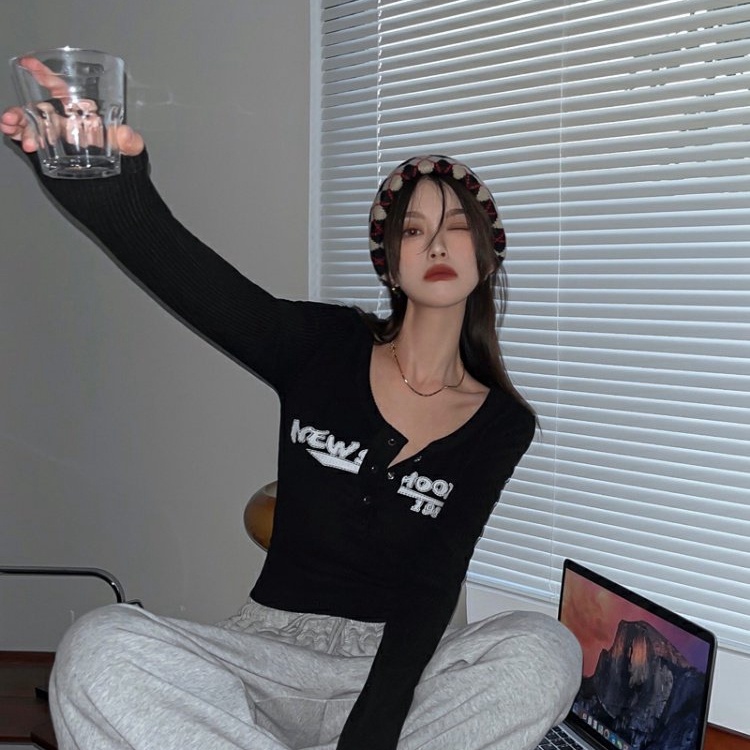 Áo kiểu croptop SUXI tay dài màu trơn phong cách vintage thời trang mới