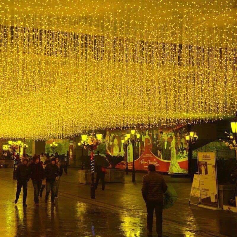 Dây led chớp mành dài 8m rơi 60cm trang trí mưa rơi