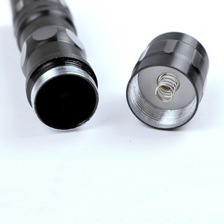 Đèn Pin LED Cầm Tay Mini Tầm Xa