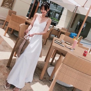 Order váy maxi trắng đi biển siêu đẹp
