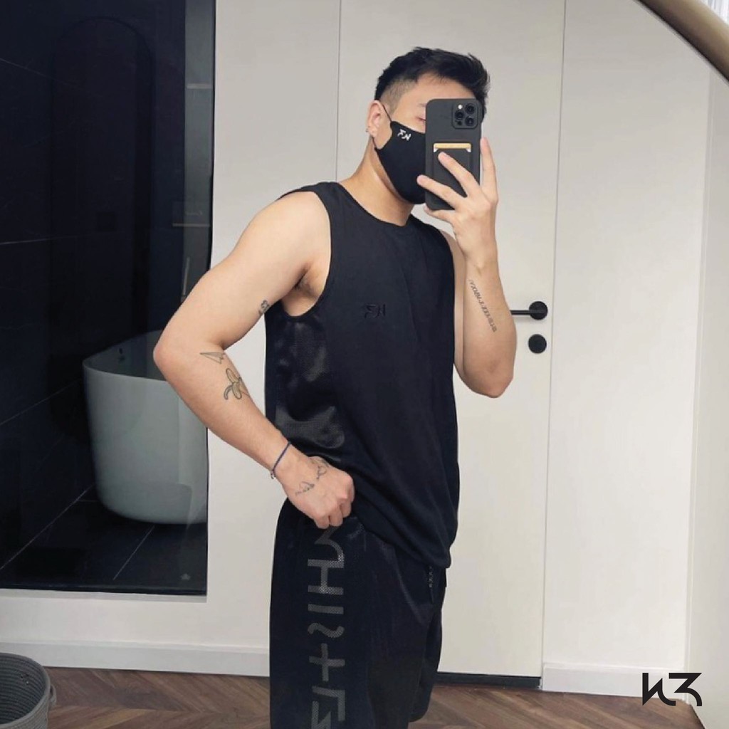 Quần Short Nam Whistl3 Mesh Shorts chất liệu lưới nhẹ, luôn khô thoáng, màu đen, lưng quần bằng thun co giãn | BigBuy360 - bigbuy360.vn